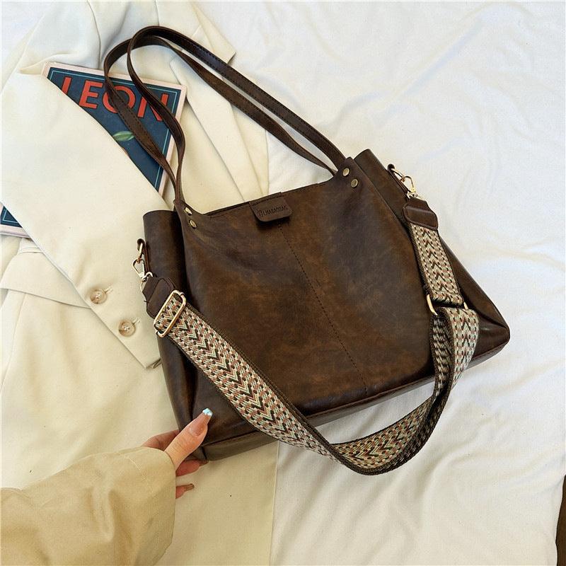 cc1096-large-capacity-crossbody-retro-bag-soo-soo-cool-fashion-online-store-6 - SOO SOO COOL Fashion Online Store