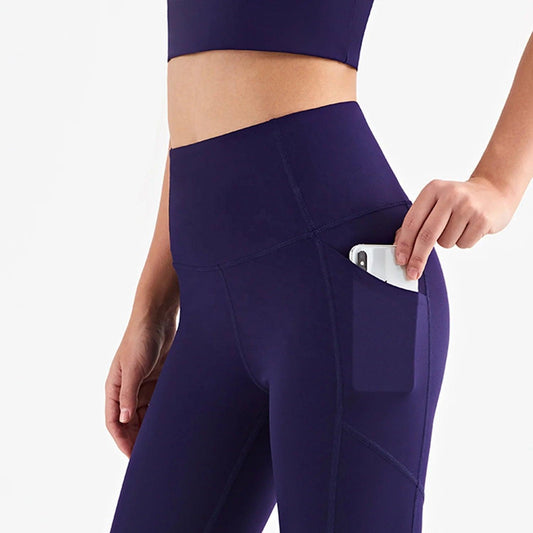 Trendy activewear outfit suitable for yoga, running, or gym sessions.- SOO SOO COOL