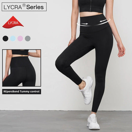 Trendy activewear outfit suitable for yoga, running, or gym sessions.- SOO SOO COOL