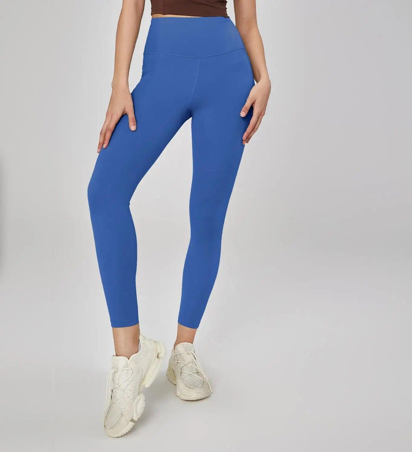 Trendy activewear outfit suitable for yoga, running, or gym sessions.- SOO SOO COOL Fashion Online Store