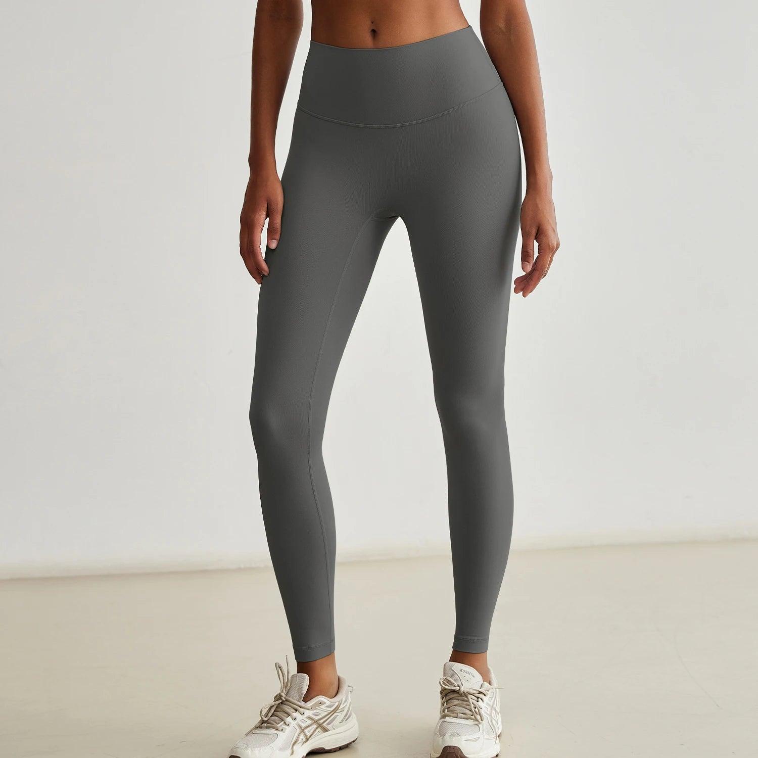 Trendy activewear outfit suitable for yoga, running, or gym sessions.- SOO SOO COOL Fashion Online Store