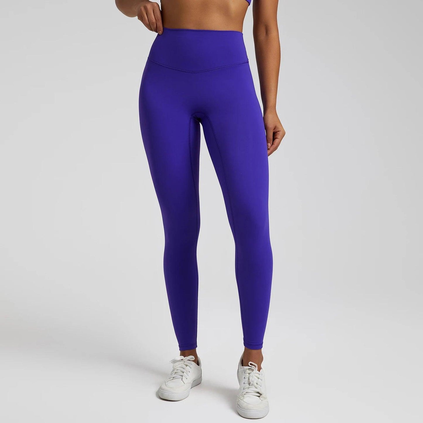 Trendy activewear outfit suitable for yoga, running, or gym sessions.- SOO SOO COOL Fashion Online Store