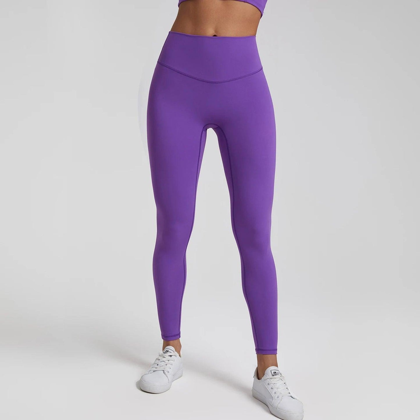 Trendy activewear outfit suitable for yoga, running, or gym sessions.- SOO SOO COOL Fashion Online Store