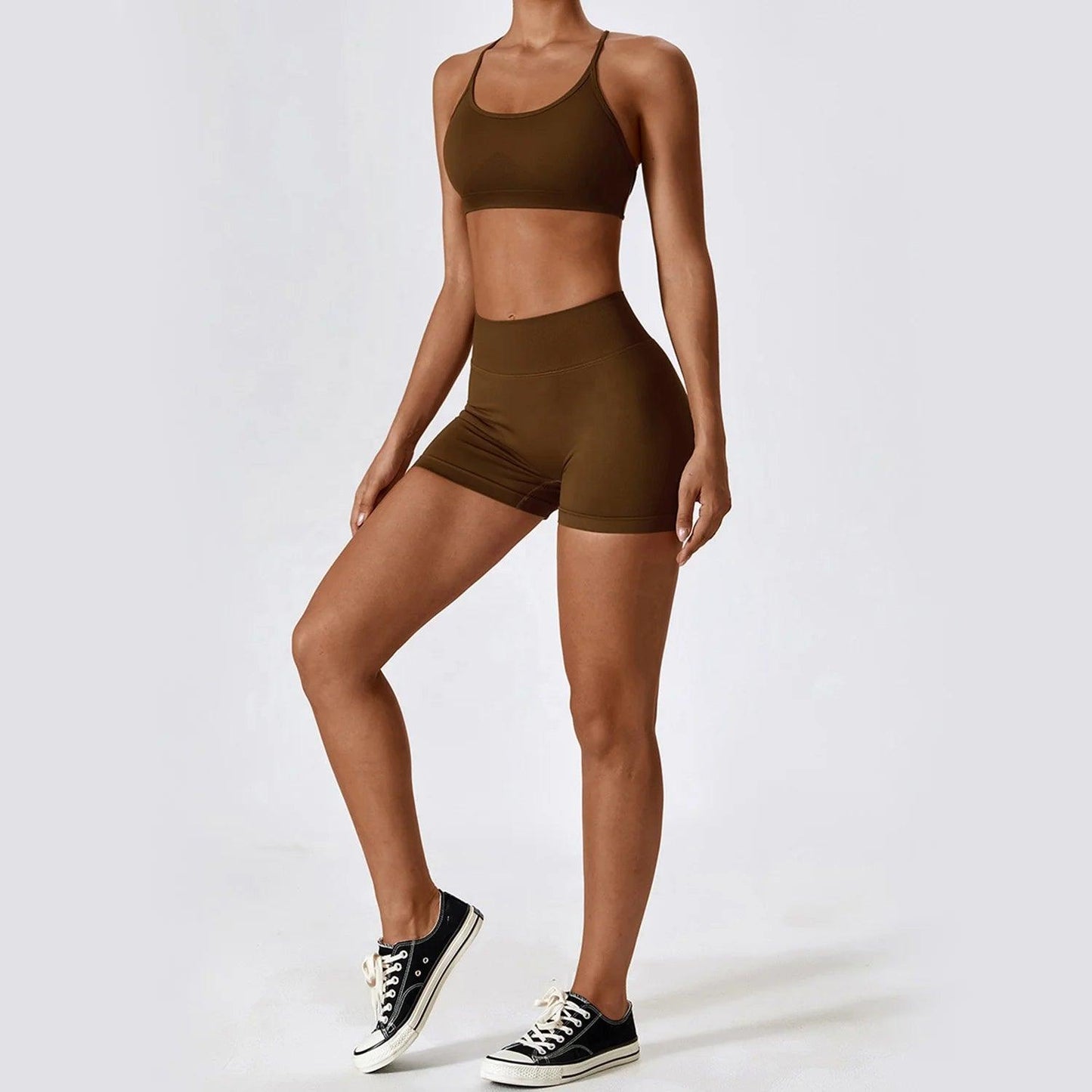 Trendy activewear outfit suitable for yoga, running, or gym sessions.- SOO SOO COOL