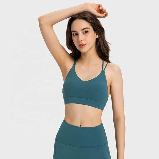 Trendy activewear outfit suitable for yoga, running, or gym sessions.- SOO SOO COOL