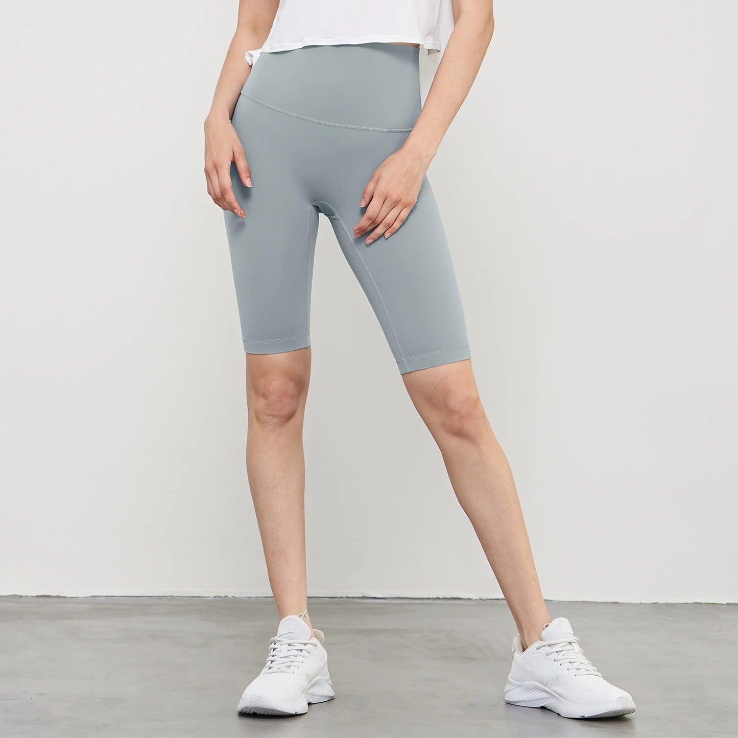 Trendy activewear outfit suitable for yoga, running, or gym sessions.- SOO SOO COOL Fashion Online Store