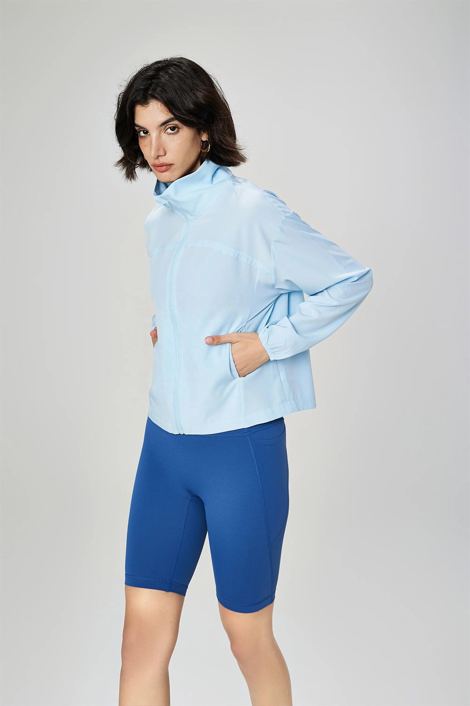 Trendy activewear outfit suitable for yoga, running, or gym sessions.- SOO SOO COOL Fashion Online Store