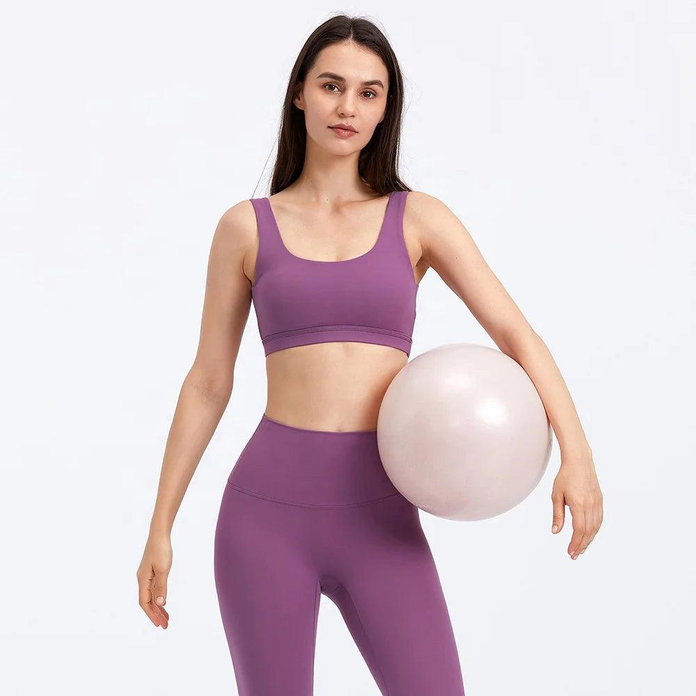 Trendy activewear outfit suitable for yoga, running, or gym sessions.- SOO SOO COOL Fashion Online Store