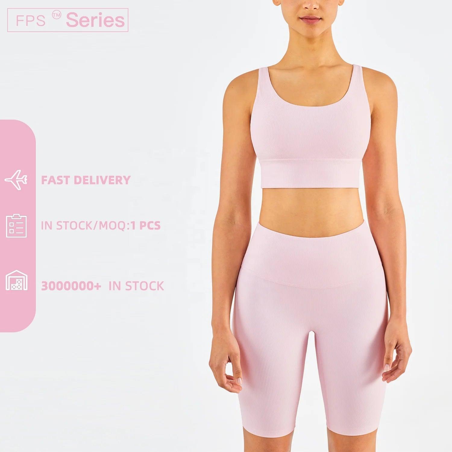 Trendy activewear outfit suitable for yoga, running, or gym sessions.- SOO SOO COOL Fashion Online Store