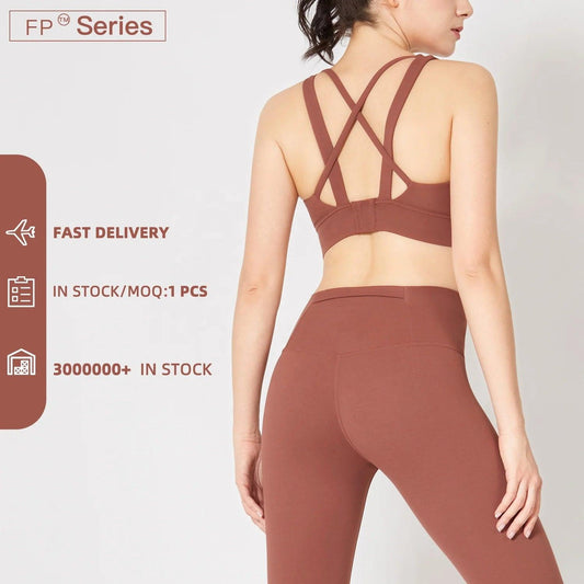 Trendy activewear outfit suitable for yoga, running, or gym sessions.- SOO SOO COOL Fashion Online Store