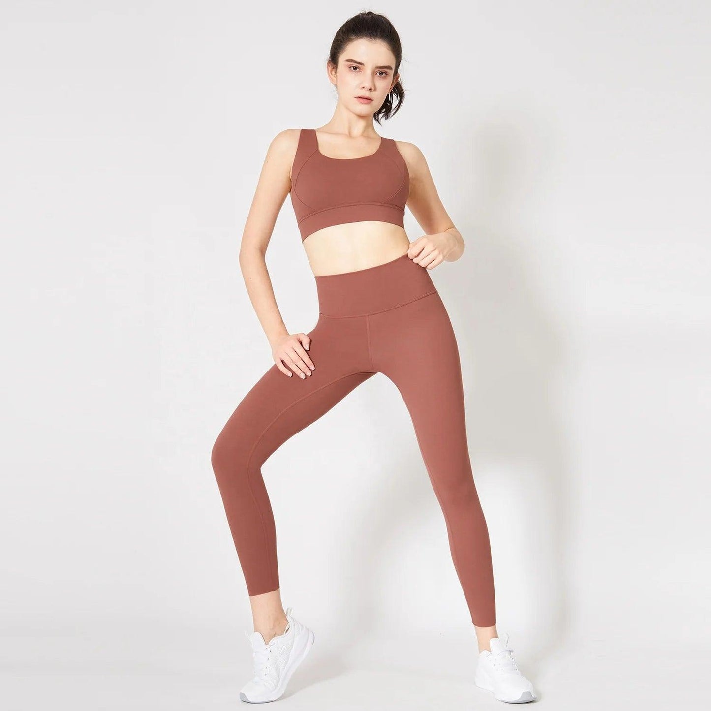 Trendy activewear outfit suitable for yoga, running, or gym sessions.- SOO SOO COOL Fashion Online Store