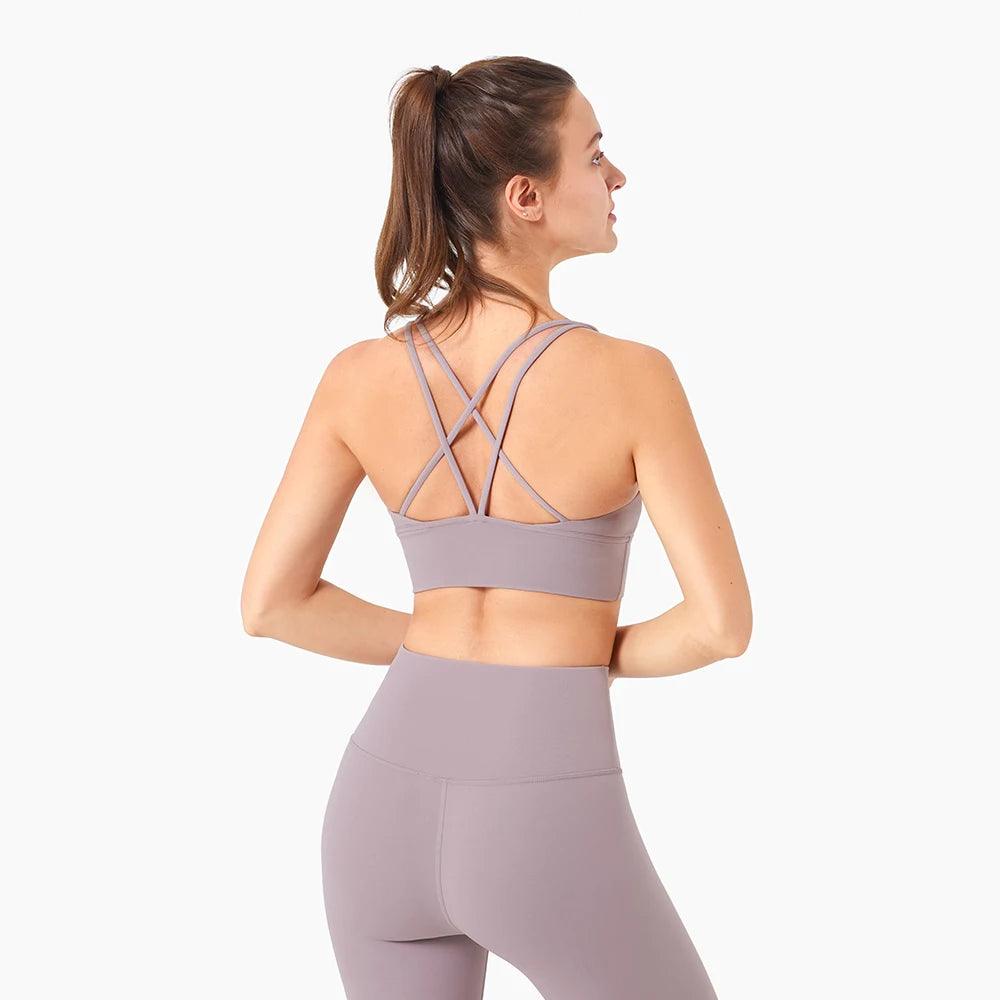 Trendy activewear outfit suitable for yoga, running, or gym sessions.- SOO SOO COOL Fashion Online Store