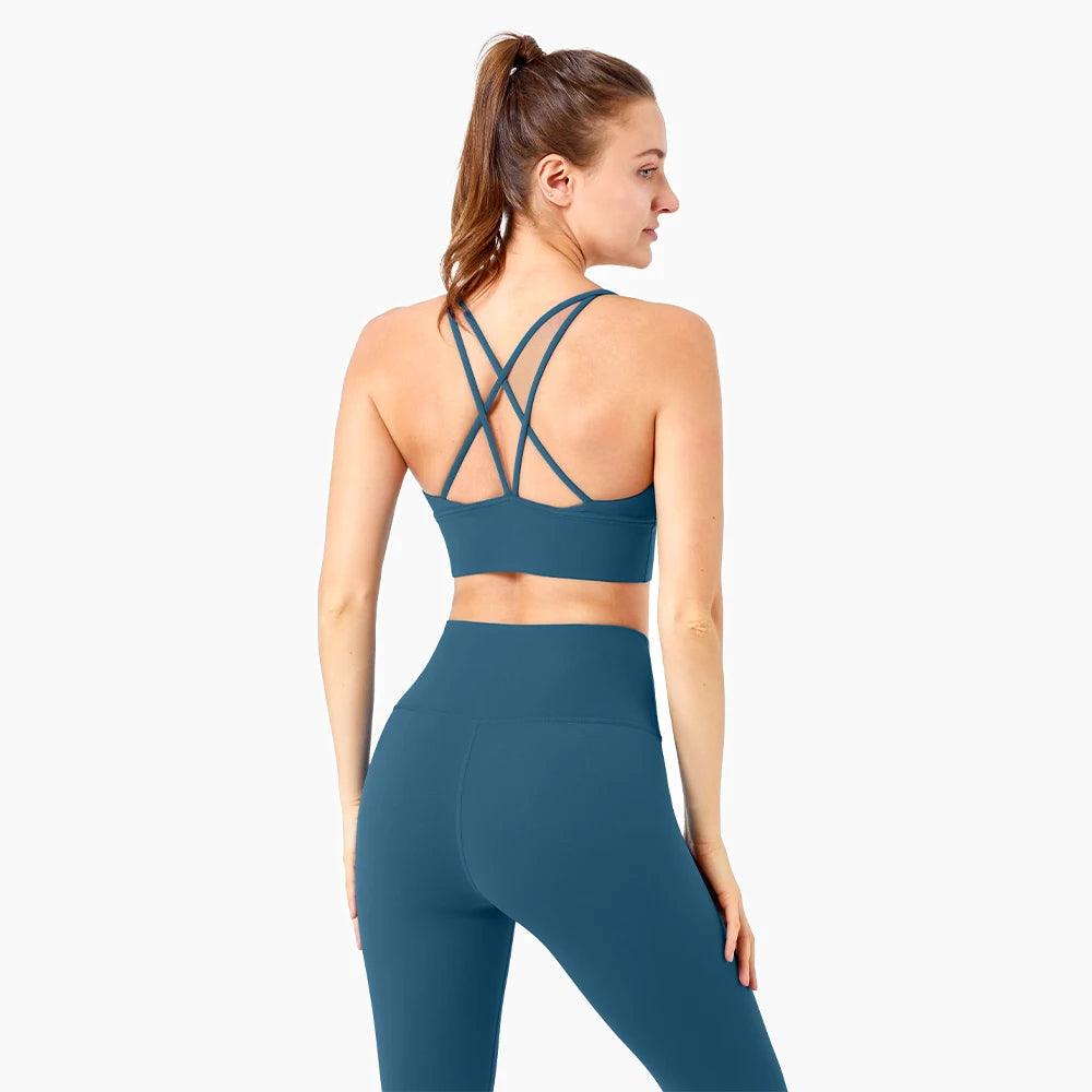 Trendy activewear outfit suitable for yoga, running, or gym sessions.- SOO SOO COOL Fashion Online Store