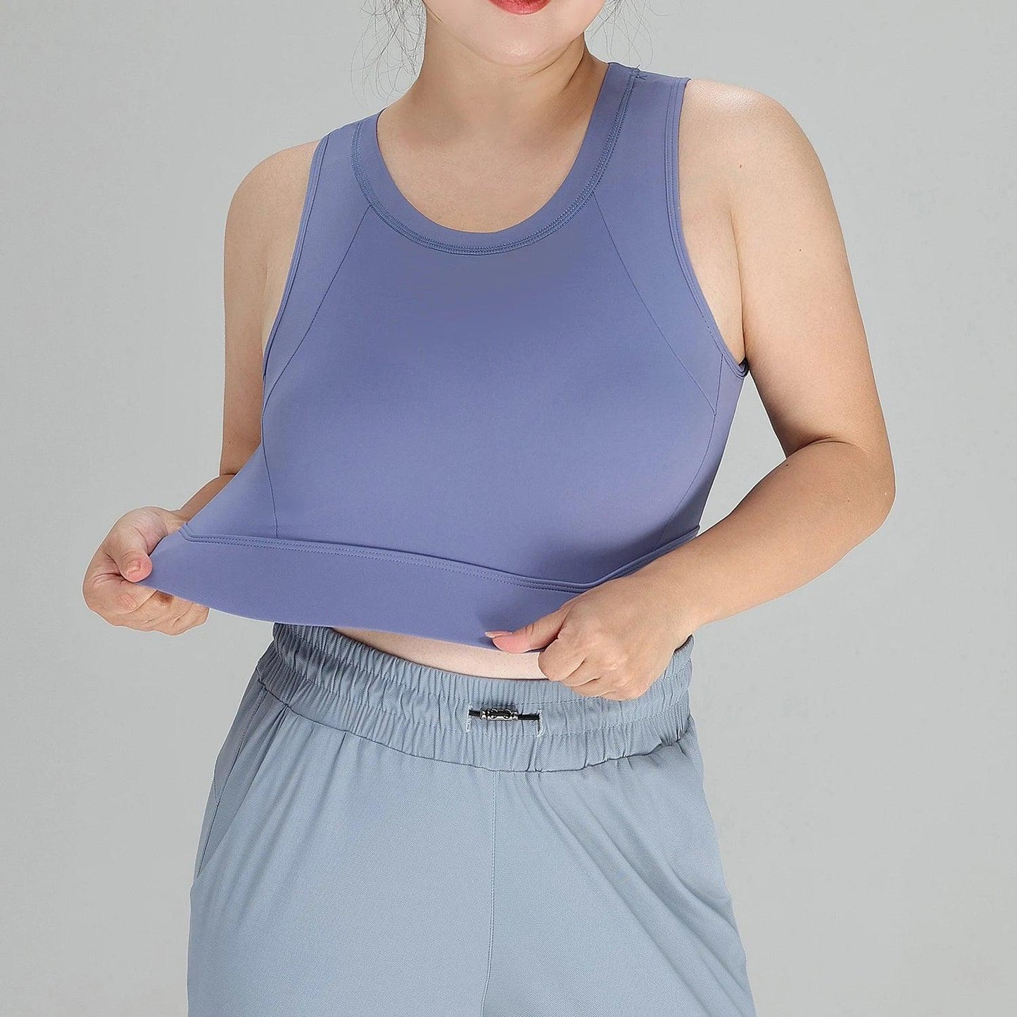 Trendy activewear outfit suitable for yoga, running, or gym sessions.- SOO SOO COOL Fashion Online Store