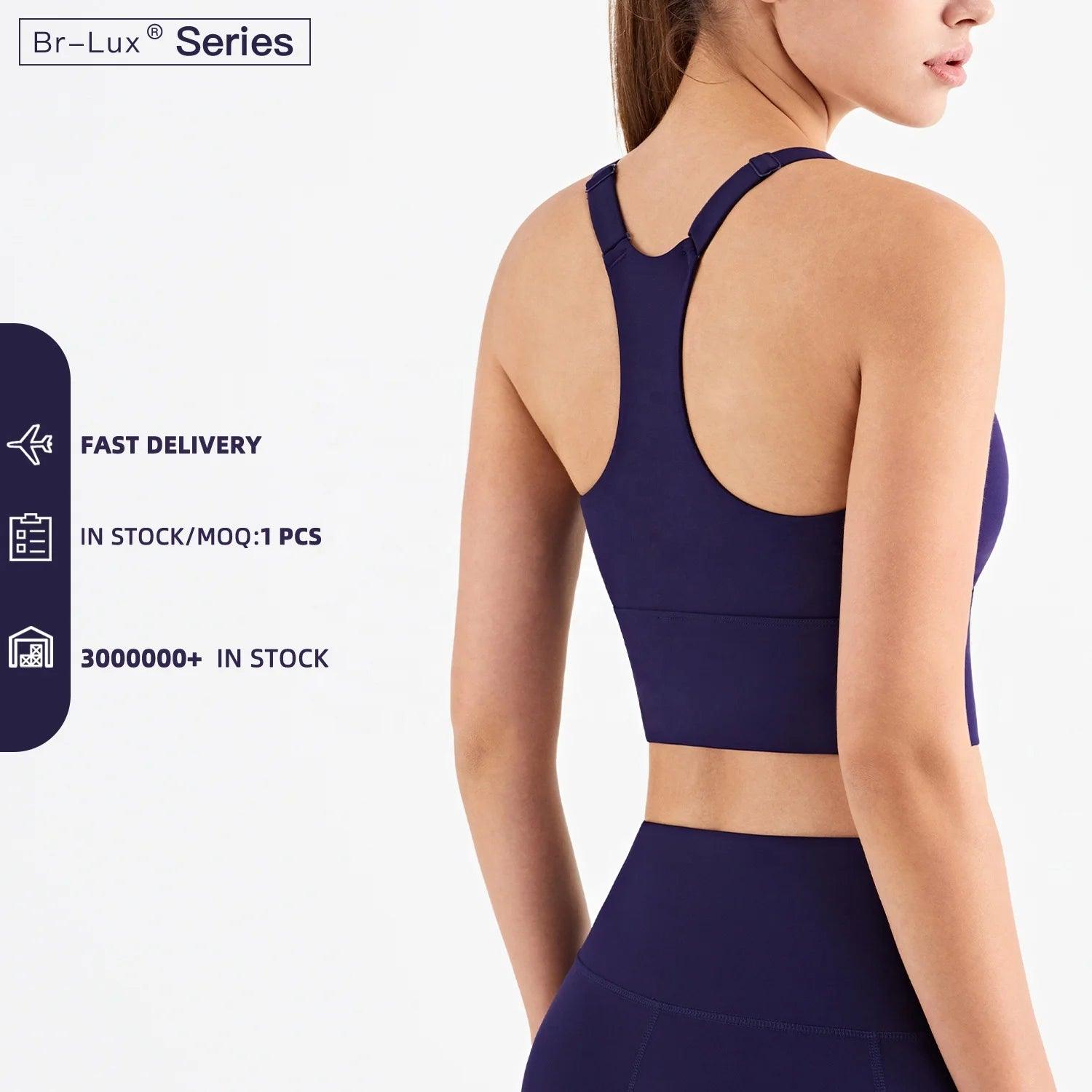 Trendy activewear outfit suitable for yoga, running, or gym sessions.- SOO SOO COOL