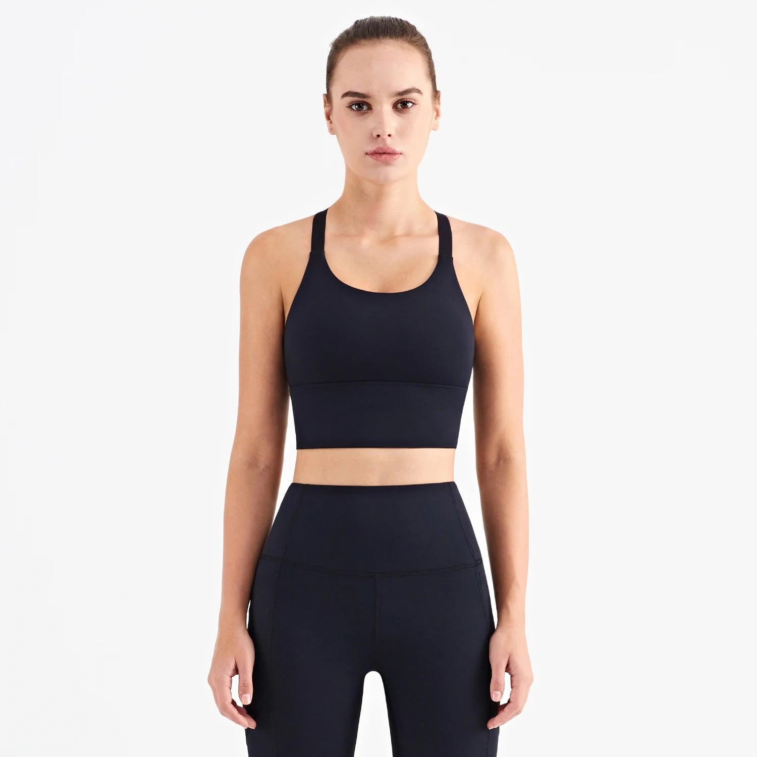 Trendy activewear outfit suitable for yoga, running, or gym sessions.- SOO SOO COOL