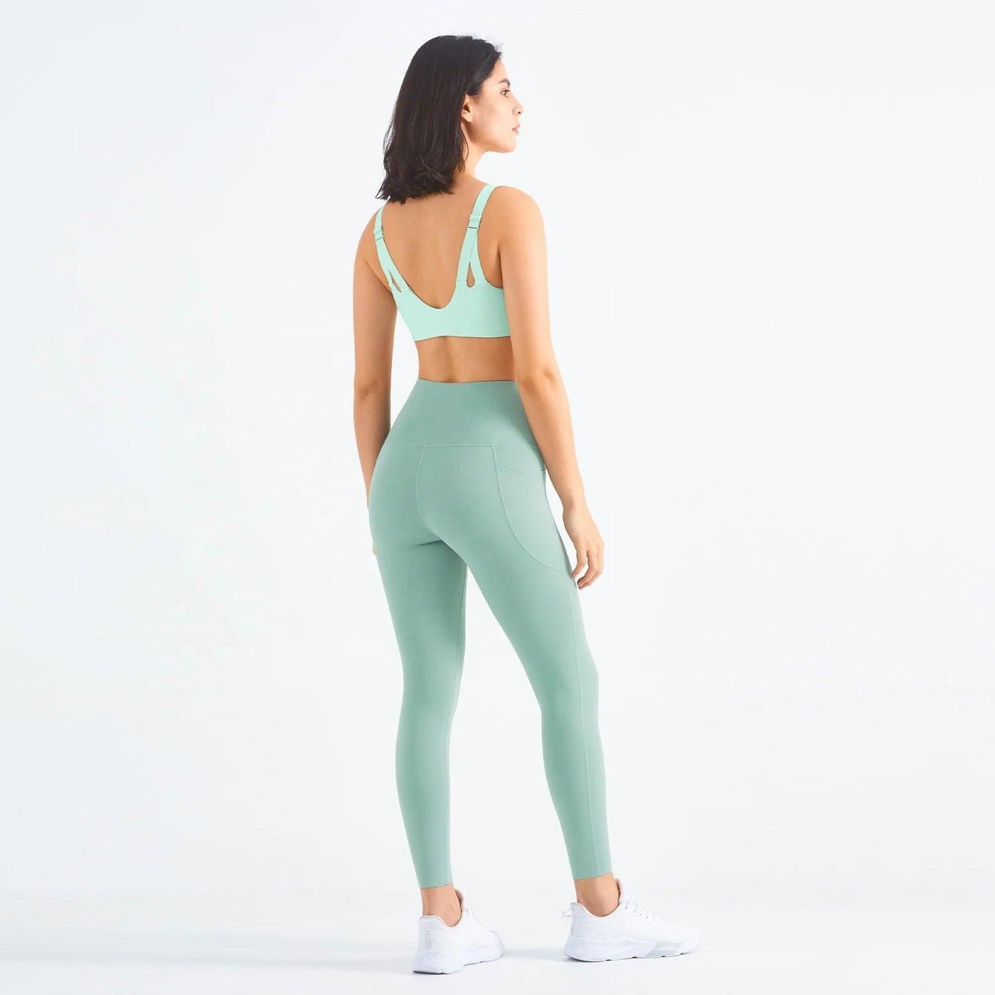 Trendy activewear outfit suitable for yoga, running, or gym sessions.- SOO SOO COOL Fashion Online Store