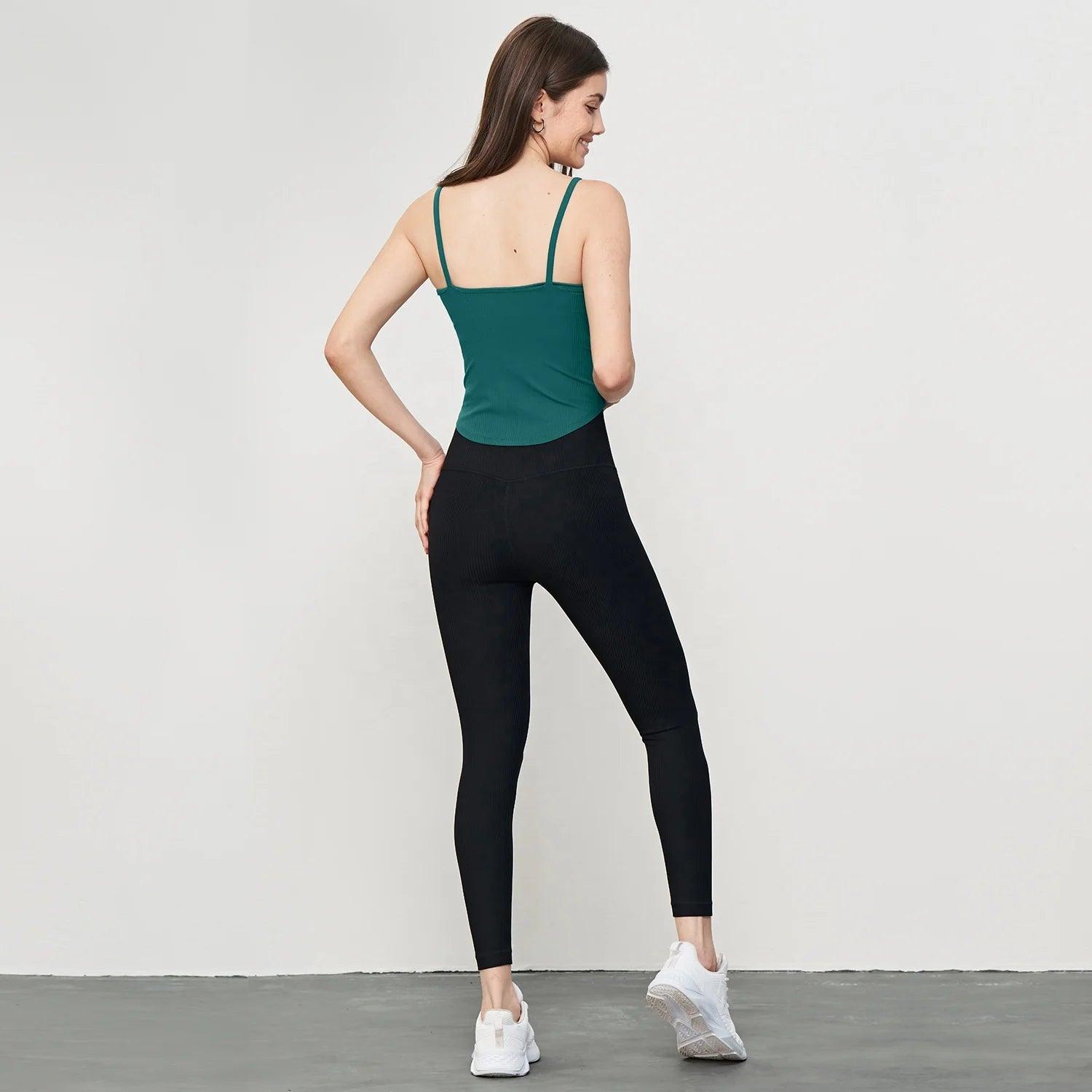 Trendy activewear outfit suitable for yoga, running, or gym sessions.- SOO SOO COOL Fashion Online Store