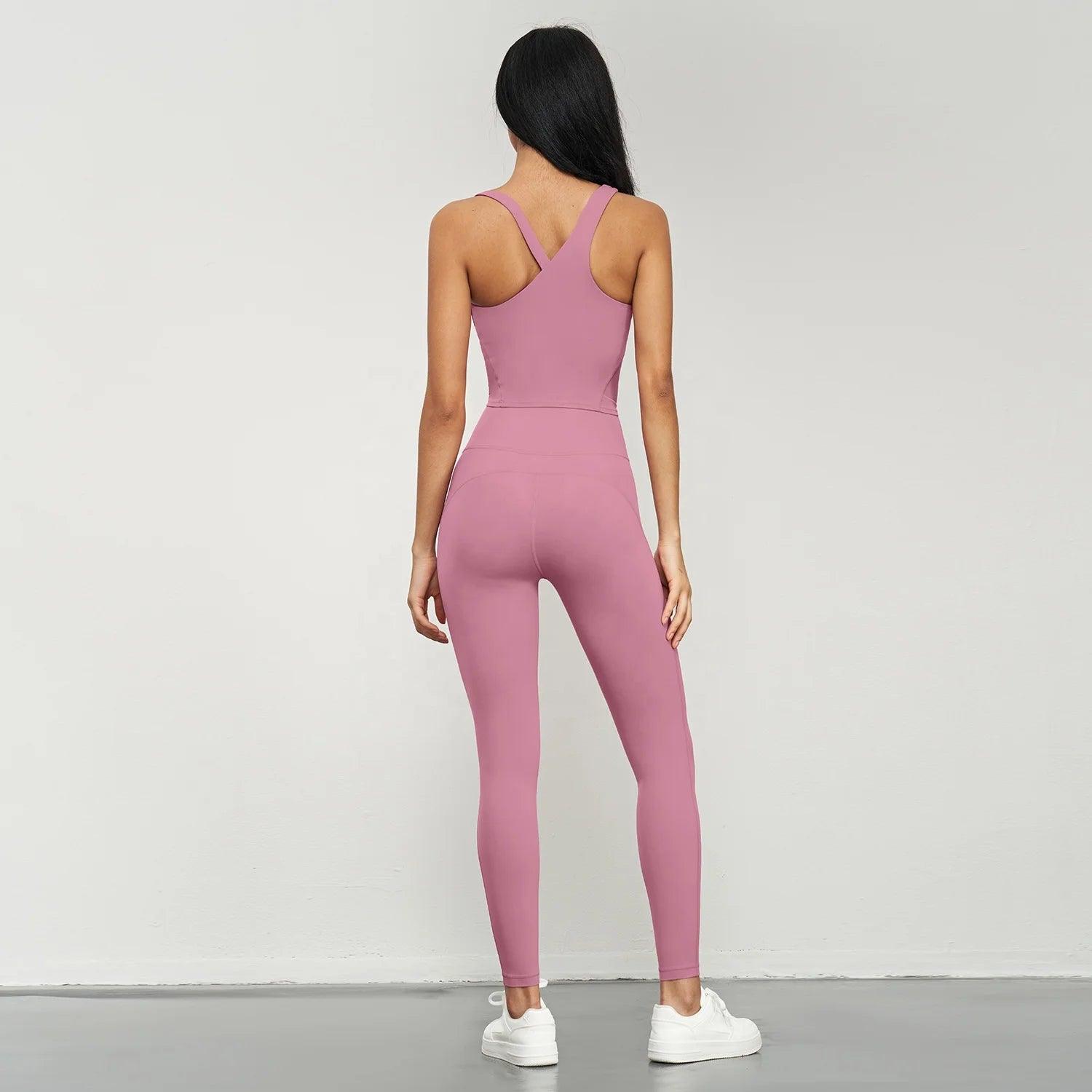 Trendy activewear outfit suitable for yoga, running, or gym sessions.- SOO SOO COOL Fashion Online Store