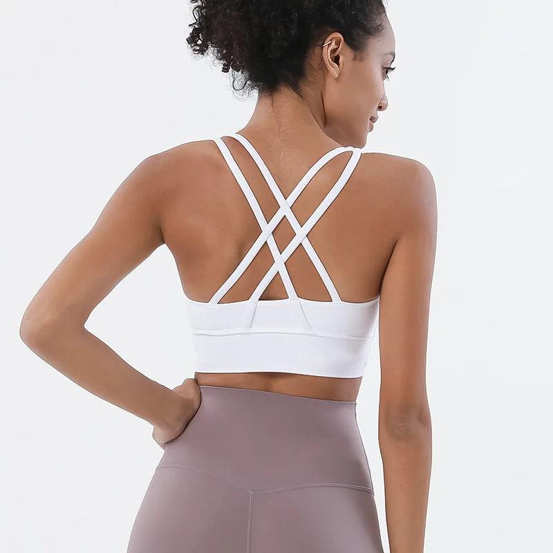 Trendy activewear outfit suitable for yoga, running, or gym sessions.- SOO SOO COOL